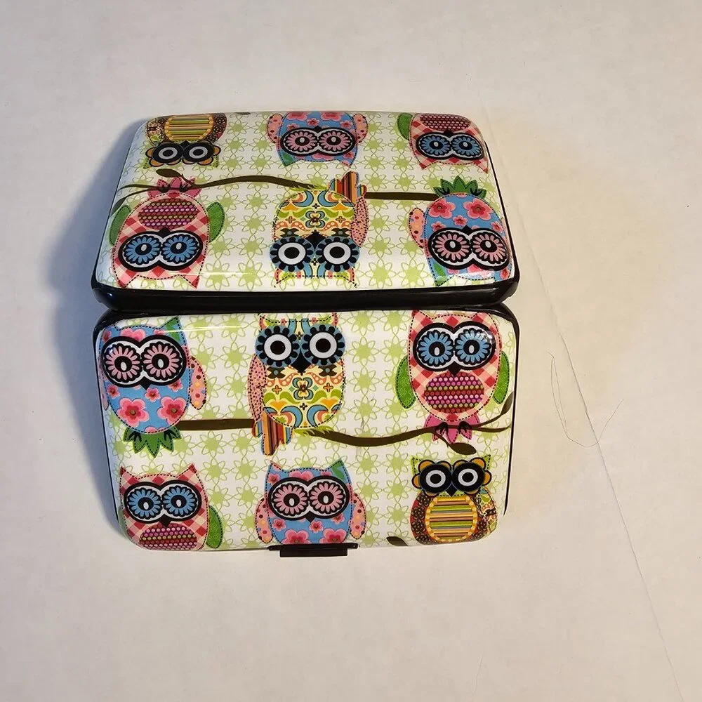 Shell-D / multi colored Owl Credit Card Case - Picture 2 of 4